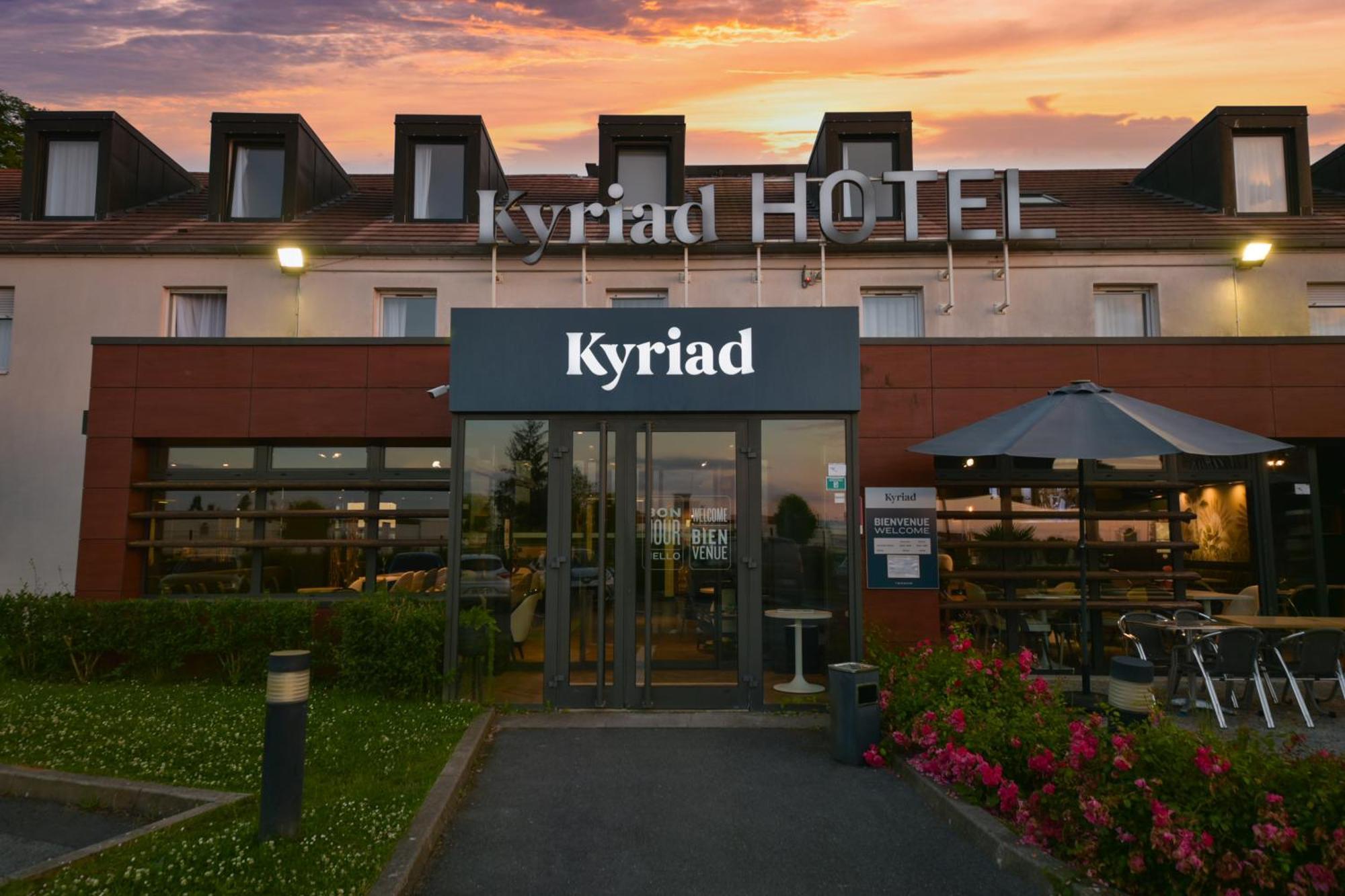Kyriad Crepy En Valois Exterior foto