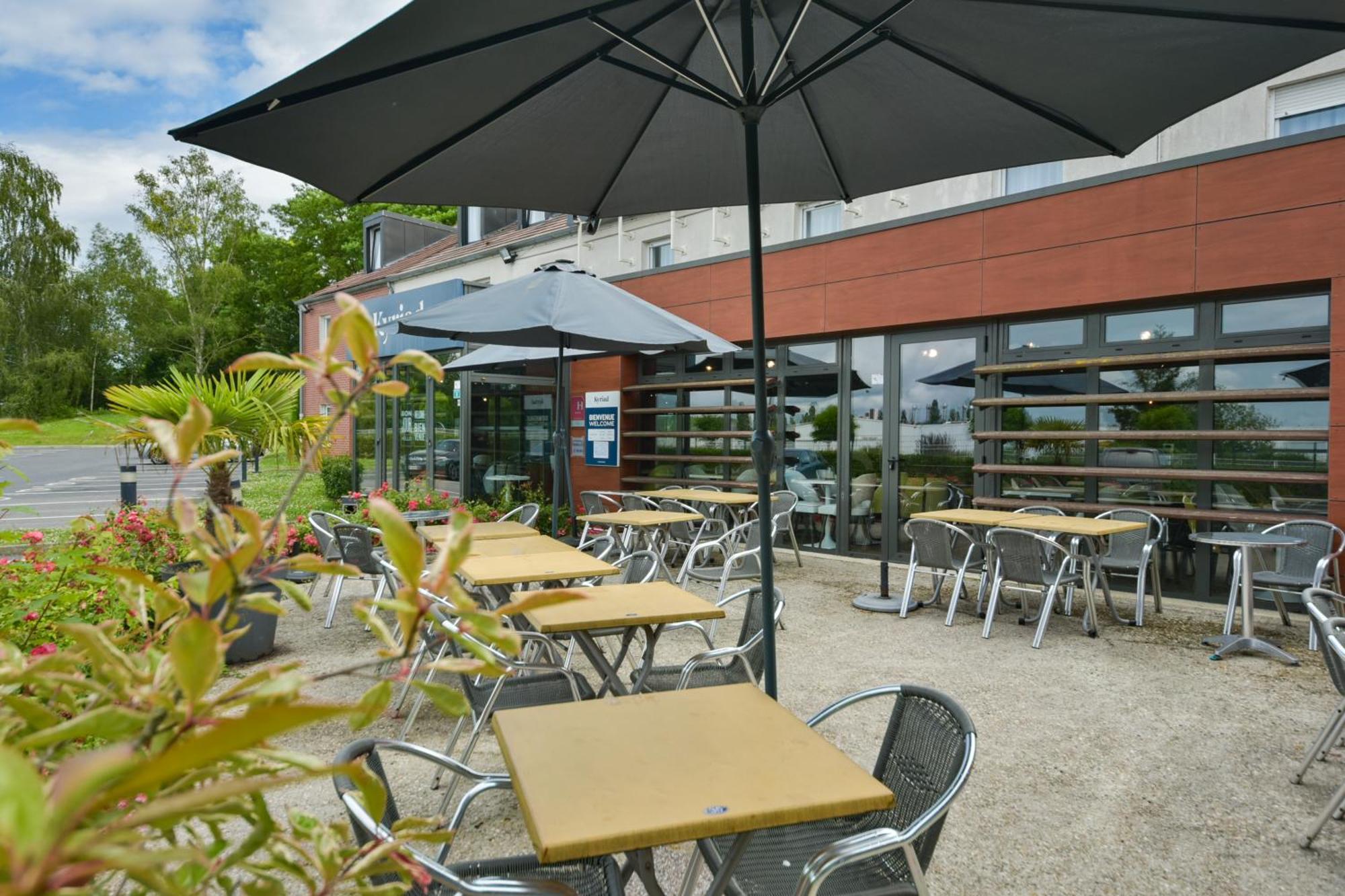 Kyriad Crepy En Valois Exterior foto